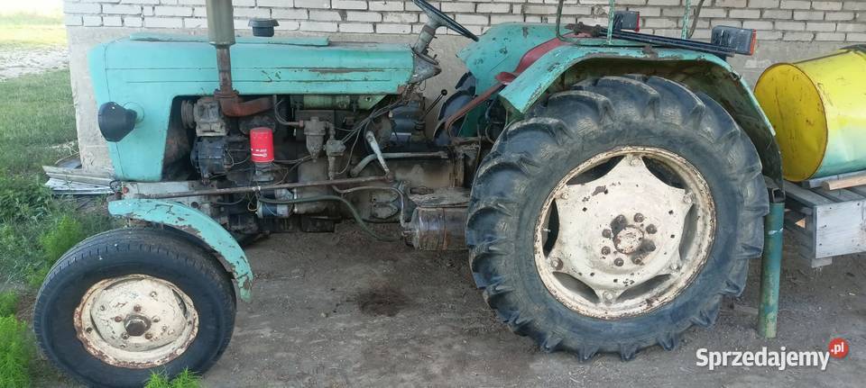 Ciągnik rolniczy C330 C328 Ursus Gołcza