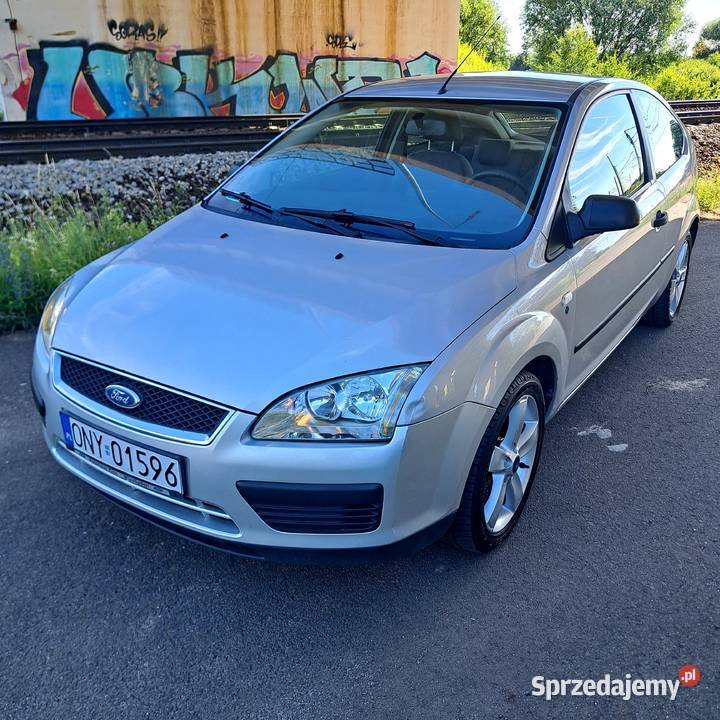 Ford Focus 14 benzyna Prosty silnik Mocno elektryczne lusterka opolskie Opole