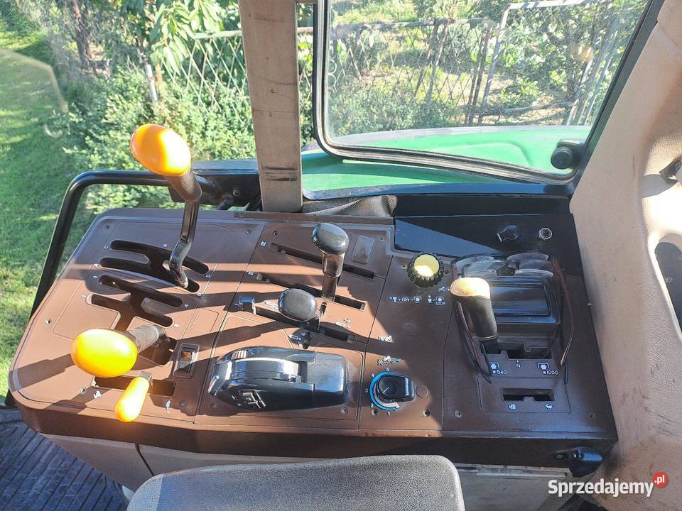 Ciagnik rolniczy John Deere 6010 lubelskie Zamość