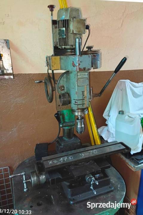 Frezarka mała warsztat głowica pionowa Avia śląskie Katowice