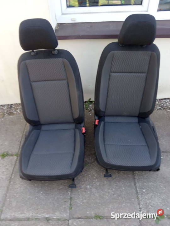 VW passat b8 fotele kanapa osobowe Kobylnica