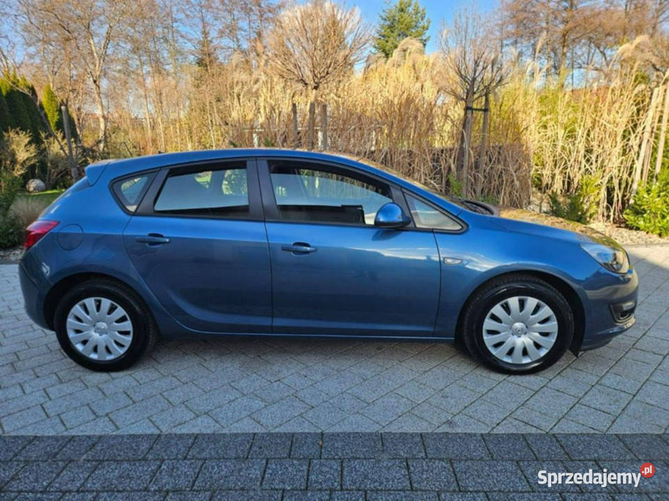 Opel Astra 16 115 klima elektryka parktronik Strzegom sprzedam