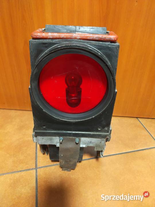 Stara lampa PKP ELN 8 ZWUS Szamocin