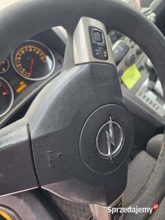 Opel Zafira pomoc drogowa auto serwisowe 99991km Zafira