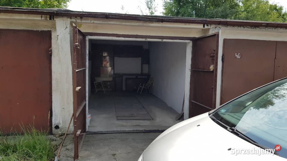 Garaż murowany w zabudowie szeregowej z kanałem Sosnowiec