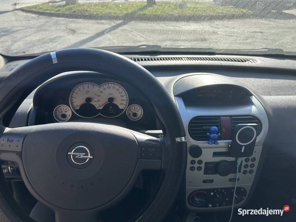 Opel Corsa C 12 Twinport 80 automat Easytronic