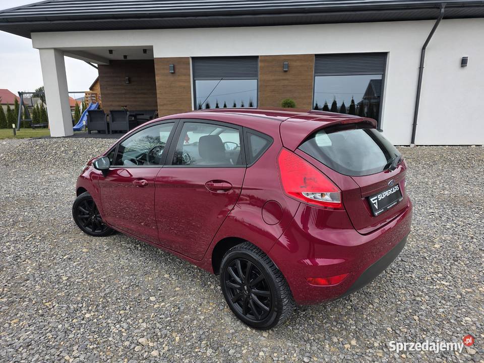 Ford Fiesta125 16V 82 TREND RATY GWARANCJA isofix Buk