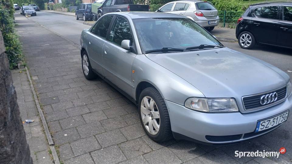 Sprzedam zamienie Audi a4 b5 na wieksze Sedan / Limuzyna Rybnik