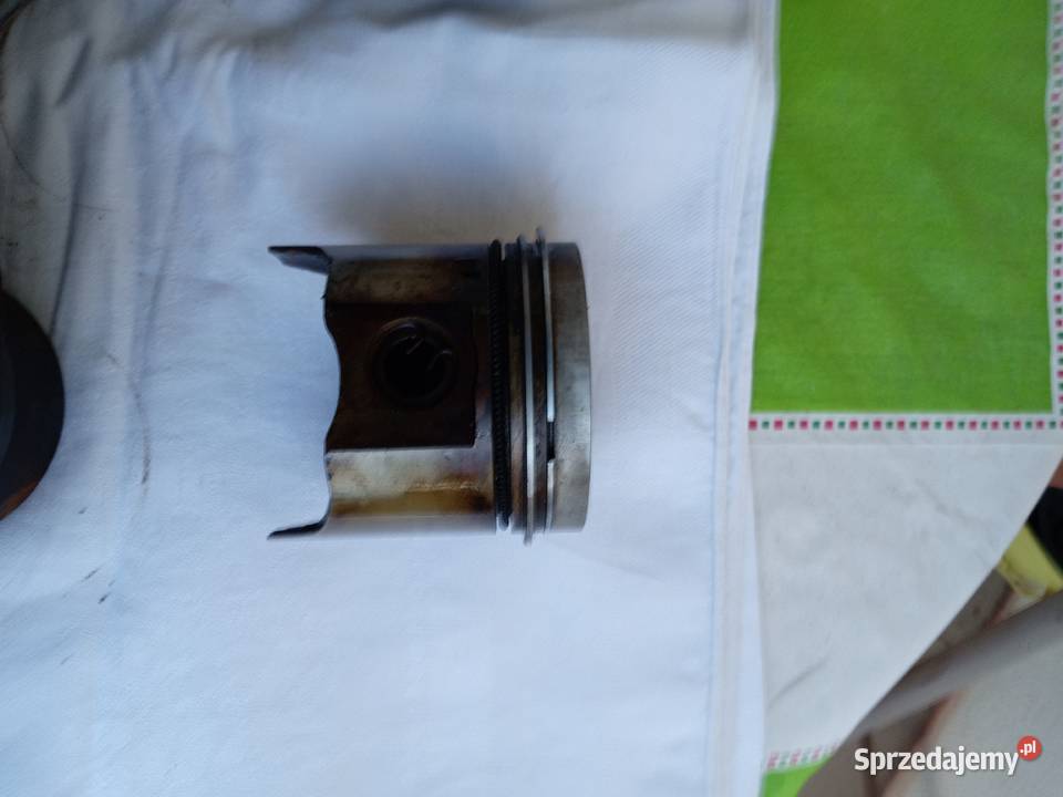 sprzedam cylindry z tlokami fiat 126p Dębno