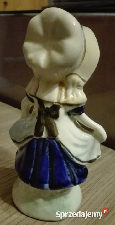 Porcelanowa ceramiczna dziewczynka pastereczka Warszawa