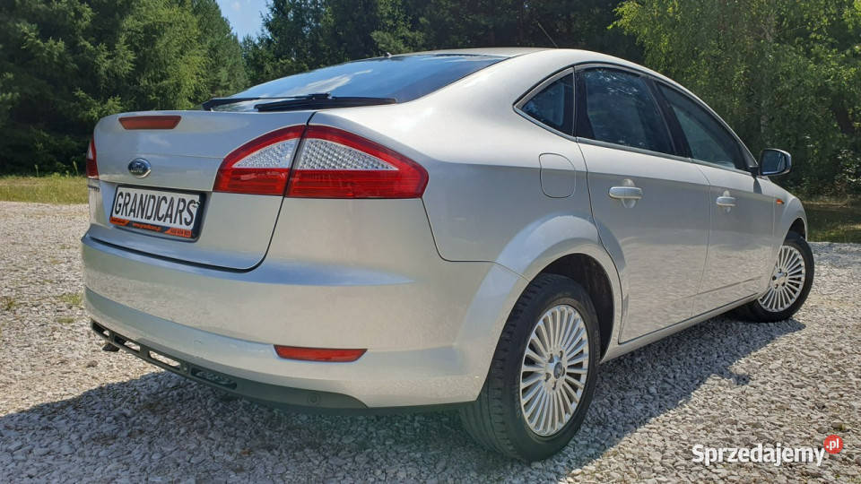 Ford Mondeo 20 146 TITANIUM Convers NAVI serwisowany w ASO Chmielnik