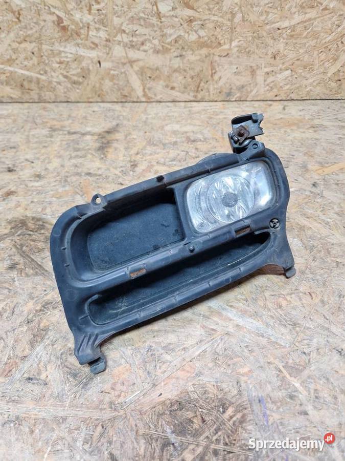 Toyota avensis T25 przedlift halogen lewy przód