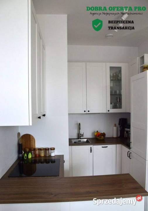 17 piętro balkon hala garażowa