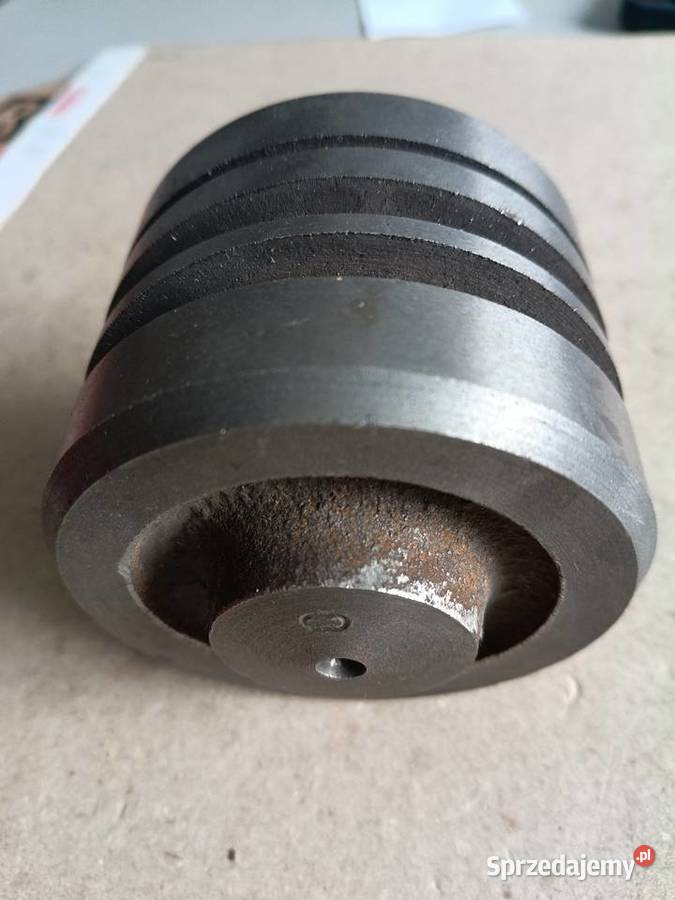 Tłok podnośnika C 335 M