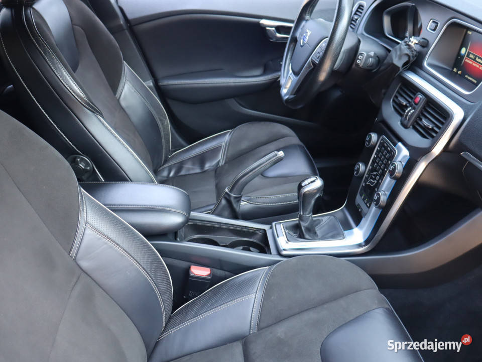Volvo V40 20 D3 tempomat sprzedam