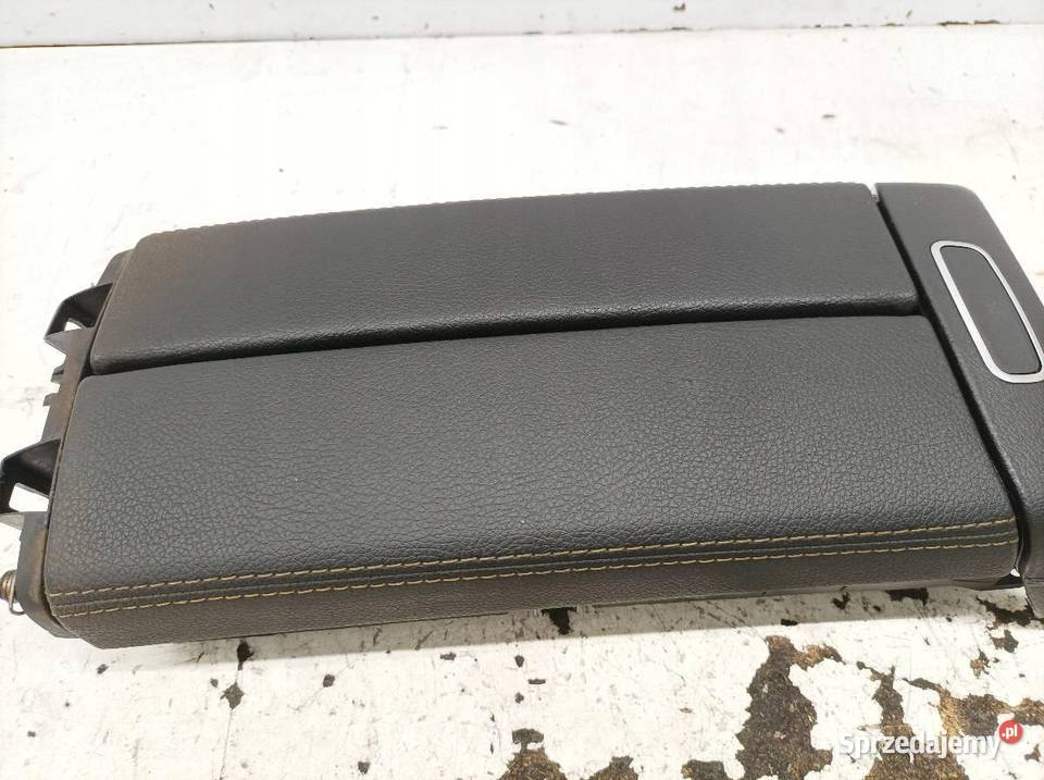 PODŁOKIETNIK SKÓRA W177 1400712A MercedesBenz