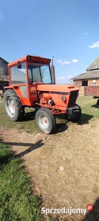 Sprzedam renault 86 z kabino 50 3 cylindry Dobryniów-Kolonia