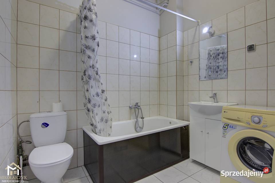 2 pokoje Konstytucji 3 Maja 40 m2 1 piętro sieć Bartoszyce