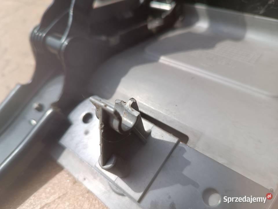 Kia Carnival Półka Cupholder Stolik składany Rok produkcji 2005 śląskie