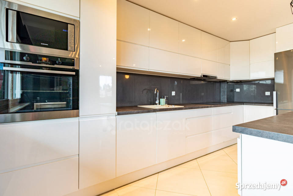 sprzedaży mieszkania 8146m2 4 pokojowe Kosakowo Liczba pokoi 4 pomorskie