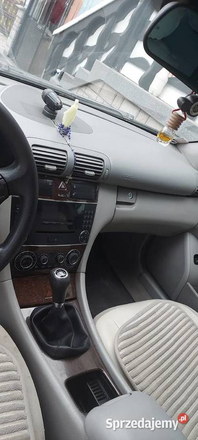 MercedesBenz c220 CDI Rok produkcji 2004 Głowaczowa