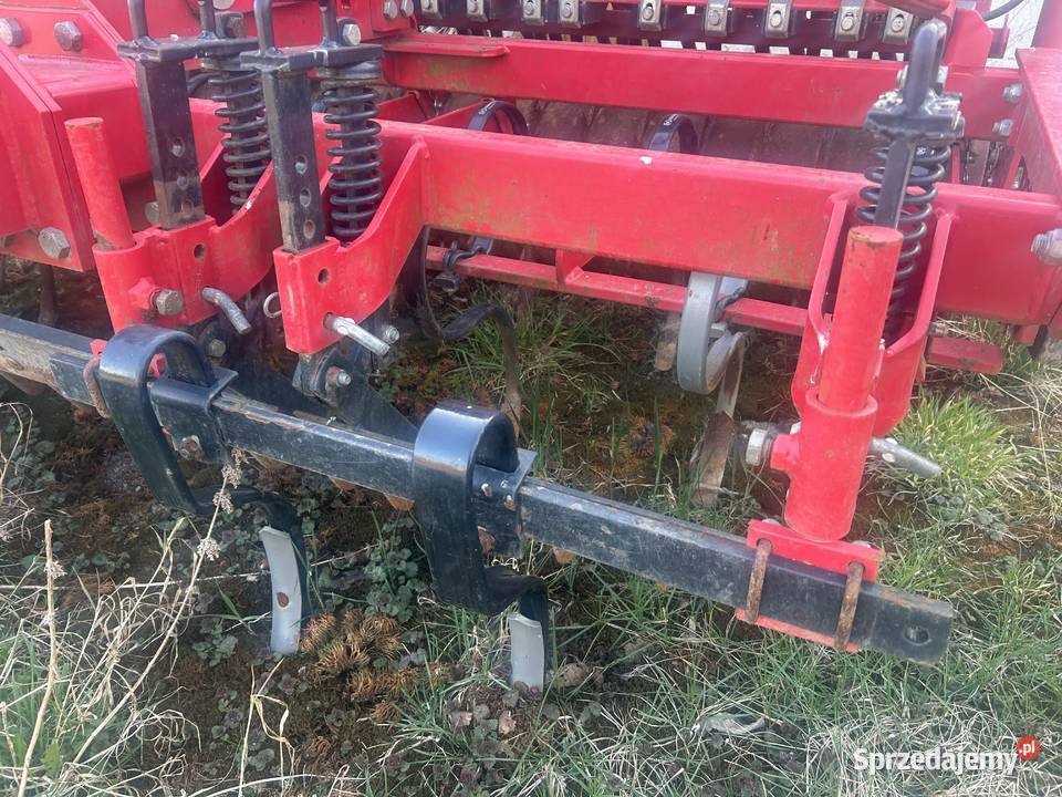 Agregat uprawowo siewny Kongskilde Węgorzewo sprzedam