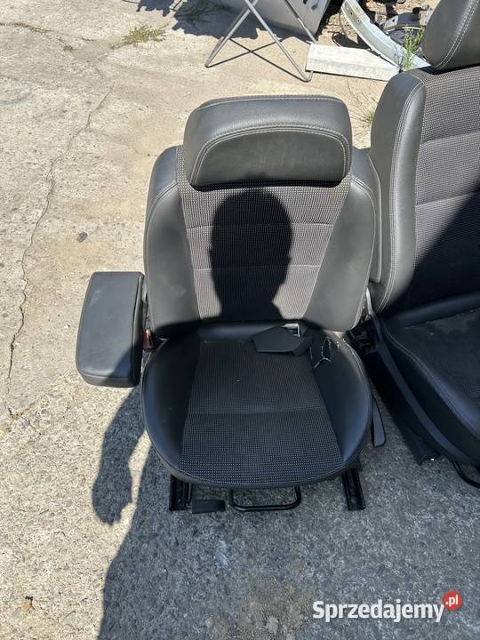 Fotele 7 polskory opel zafira B komplet Kęty