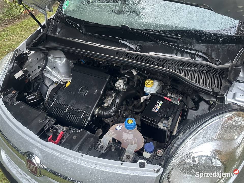 Fiat 500L 14 16V 95 93000 2014 z Niemiec Przeworsk
