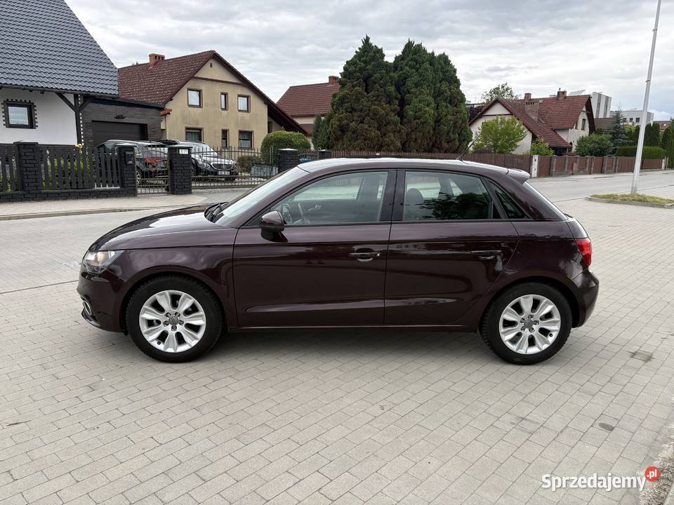 Audi A1 sportback 16tdi 2012 zarejsetrowany 5 światła przeciwmgielne Jelcz-Laskowice