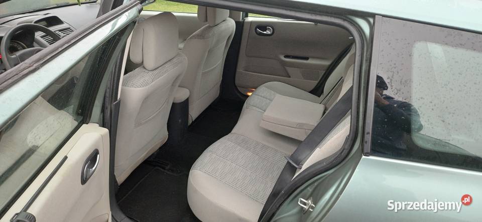 Renault Megane II 16 benzyna 2006r kombi Głowińsk