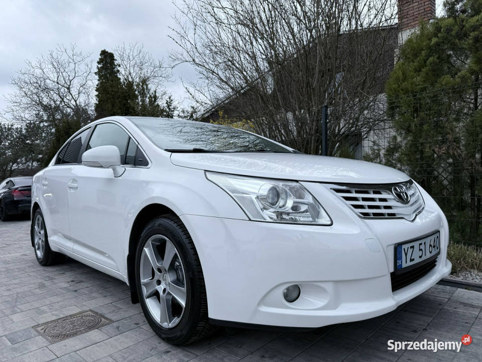 Toyota Avensis niezawodny diesel III 2009 lakier metallic Motoryzacja sprzedam