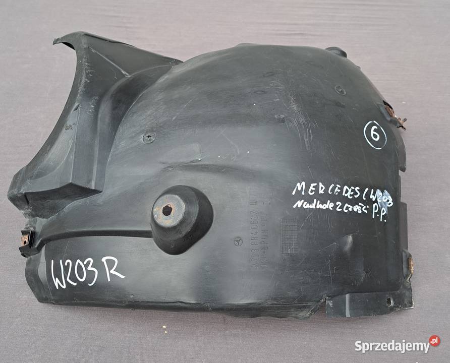 Nadkole prawy przód Mercedes W203 A2038840622 Mielęcin