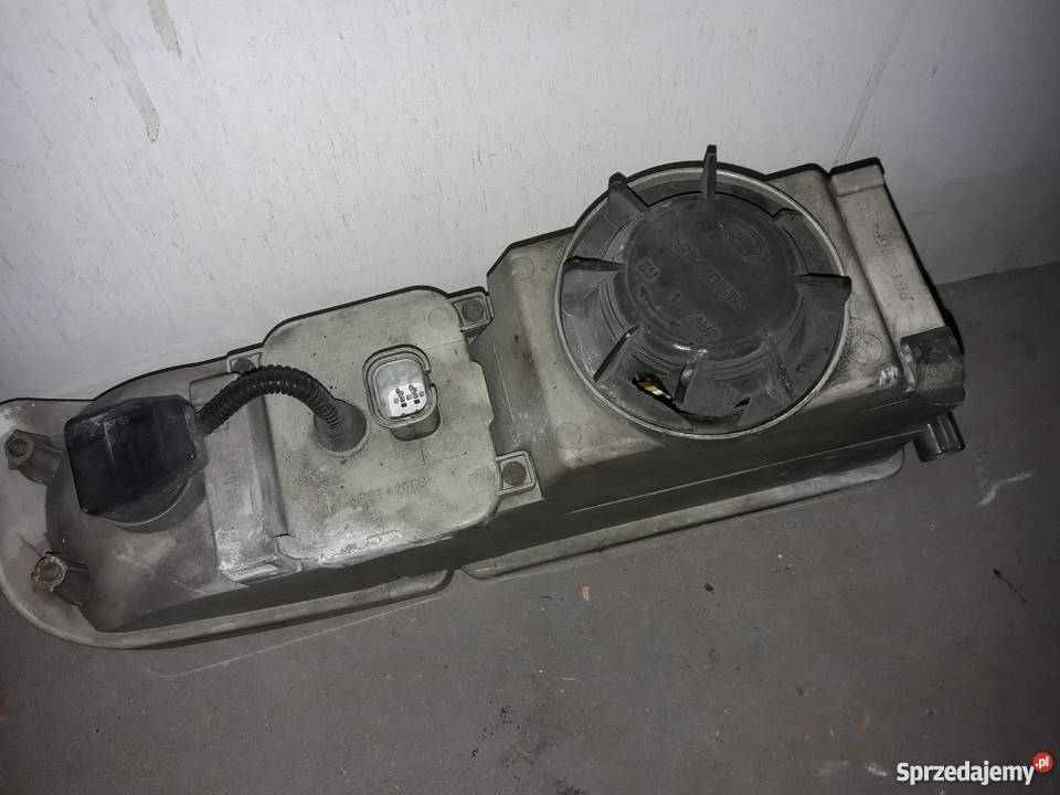 Lampa przeciwmgielna przód L 81253206111 MAN Częstochowa