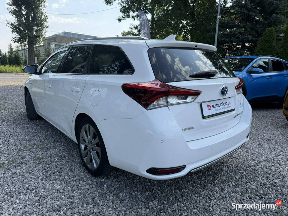 Toyota Auris 18 HSD 136 Prestige Skóra PDC Full Otwock Mały