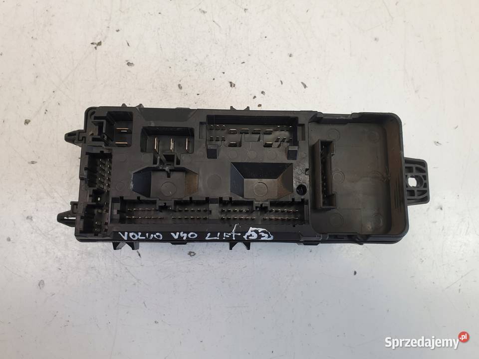 Volvo S40 V40 lift 19 D SKRZYNKA BEZPIECZNIKÓW Janów sprzedam