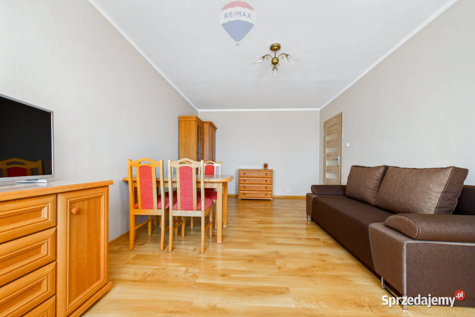 Na sprzedaż umeblowana kawalerka z balkonem Sprzedaż lubuskie Zielona Góra
