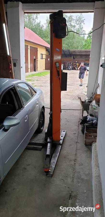 Podnośnik samochodowy Sanogoszcz sprzedam