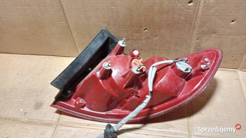 HYUNDAI SANTA FE II LAMPA TYŁ LEWA wielkopolskie Zbierkowo