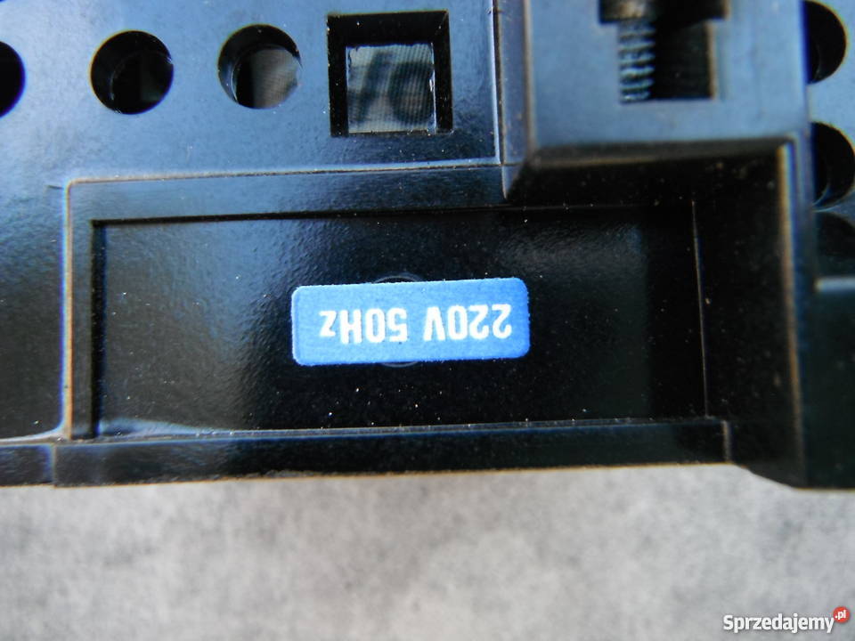 Stycznik 4CN16 220V 50Hz 30A Nowe 4cn 16 mazowieckie Chlewiska