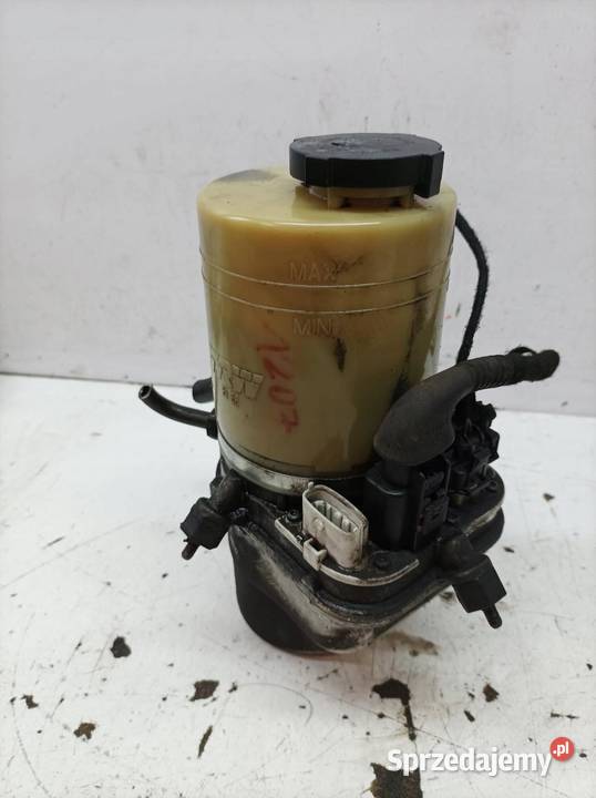 POMPA WSPOMAGANIA Opel Vectra III 20022008 C