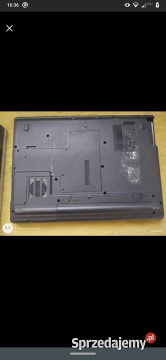 Laptopy