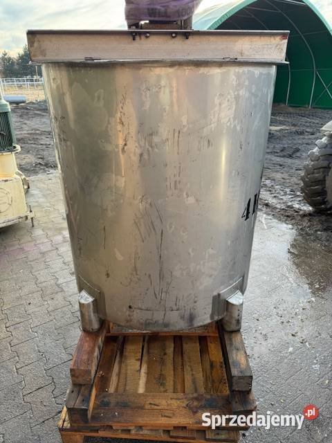 Zbiornik ze stali nierdzewnej 1100 l pionowy z Leszno