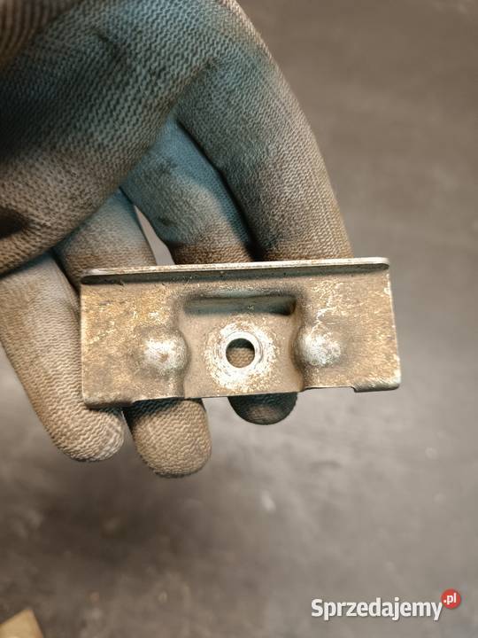 Blaszka mocowanie zbiornik paliwa bak części małopolskie Gołaczewy