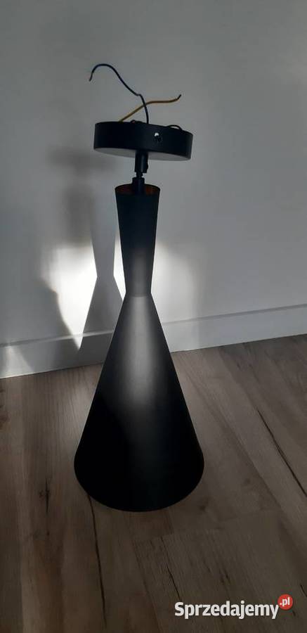 Lampa loftowa czarna Kraków