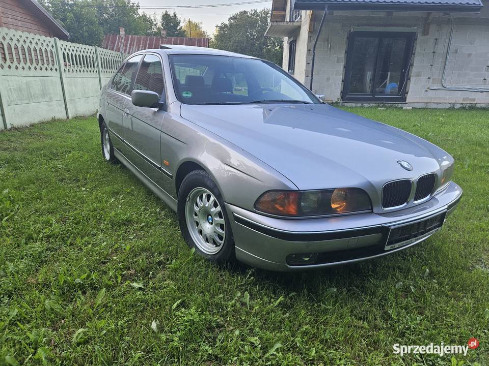 Piękne BMW e39 nieuszkodzony
