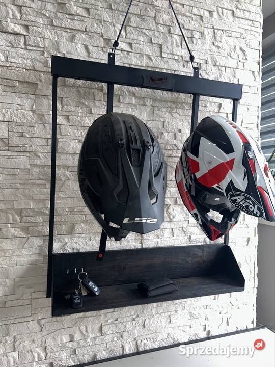 Półka wieszak na 2 kaski motocyklowe crossowe podkarpackie Mielec sprzedam