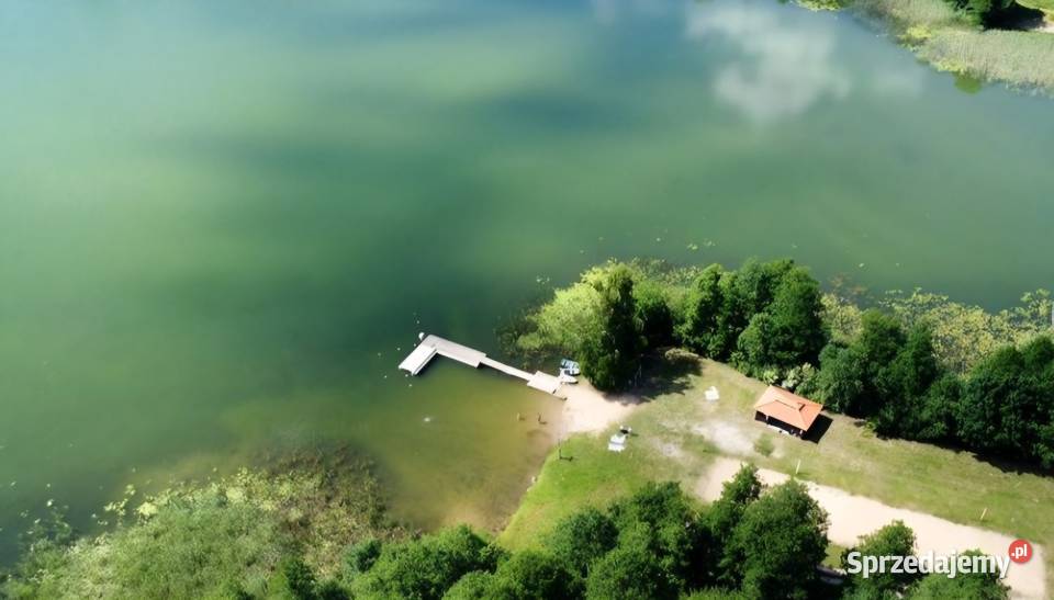 Dzialka budowlana jeziorem Skolity