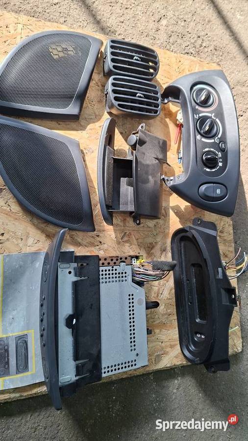 Popielniczka megane 1 lift osobowe Popielniczki Nowe Miasto Lubawskie