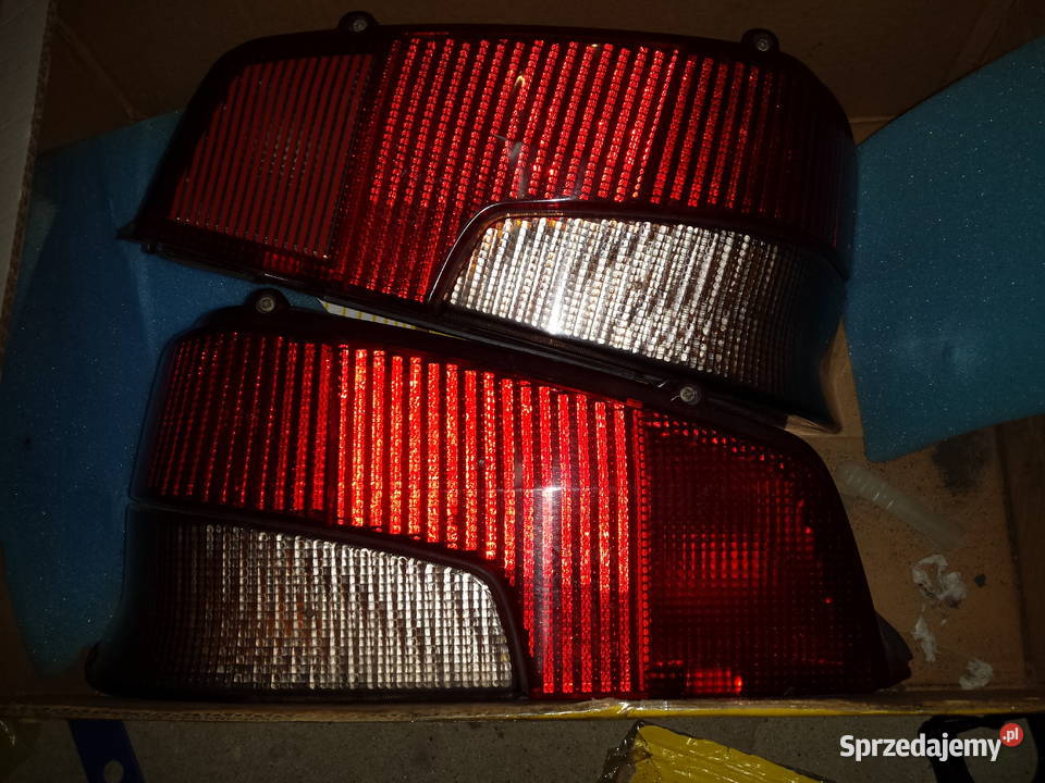 Lampy tylne Peugeot 106r model 1 1996r osobowe Mielec