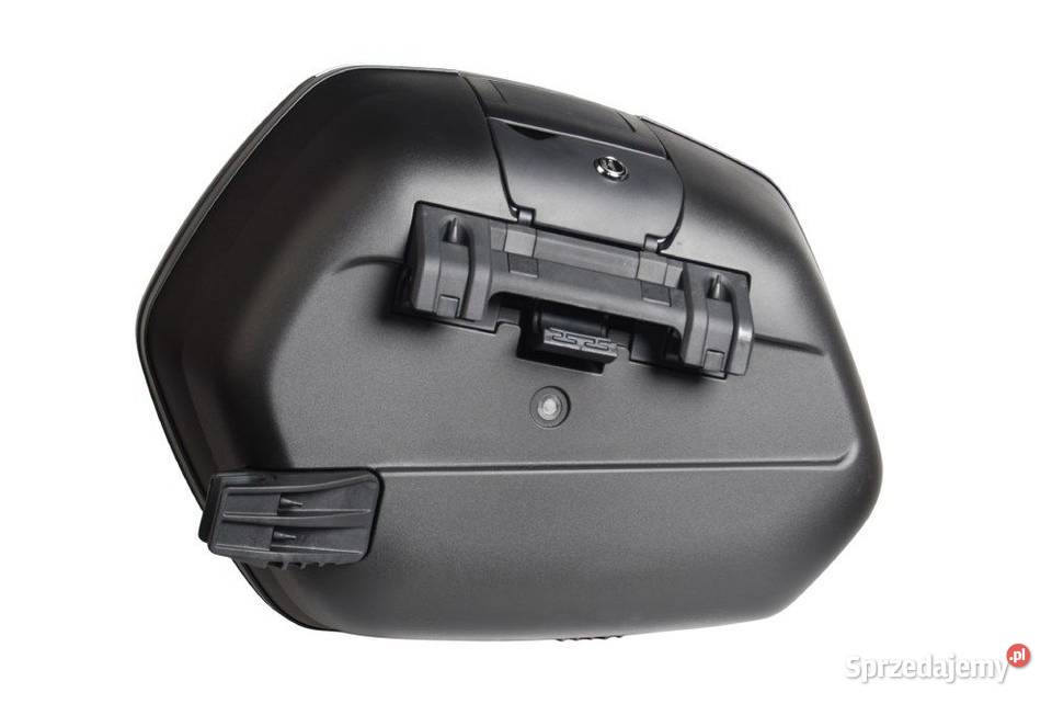 KUFRY BOCZNE STELAŻ KPLSUZUKI VSTROM 650 1720 warmińsko-mazurskie Mrągowo